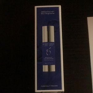 BRIGHTALIVE Skin Brightener